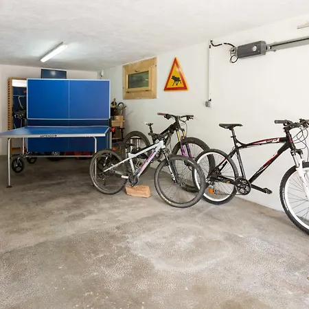 Couttet - Year シャモニー