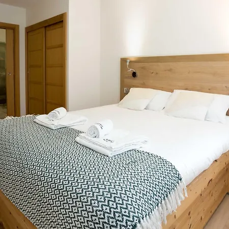 Couttet - Year シャレー *