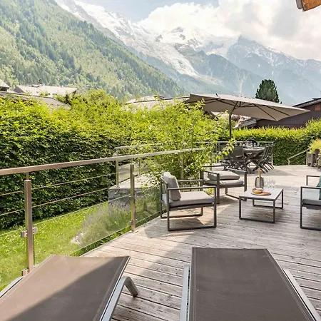 Couttet - Year Chalet *