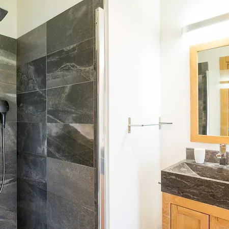 Chalet Couttet - Year *