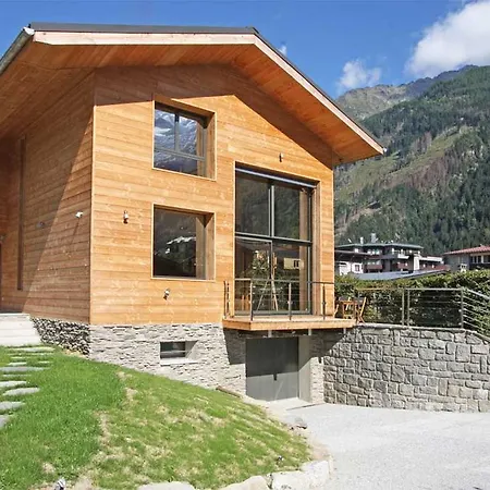 Couttet - Year * Chamonix