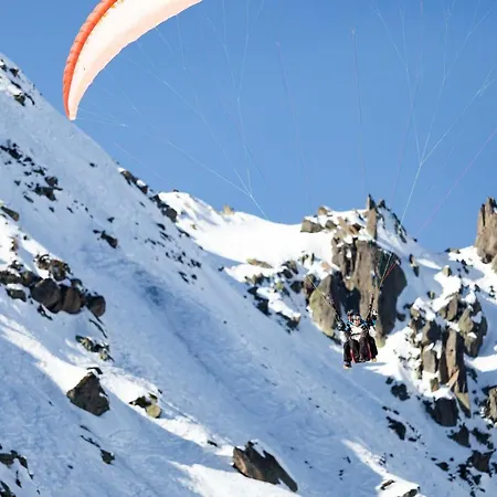 Alpesi faház Couttet - Year