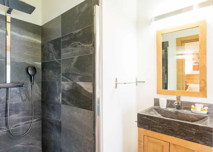 Alpesi faház Couttet - Year *